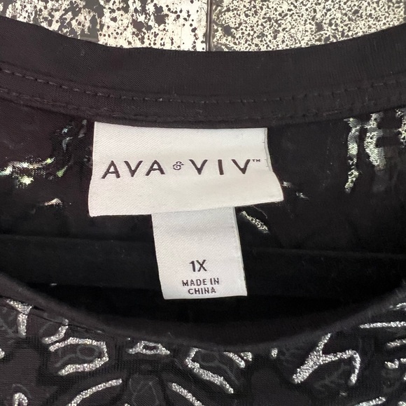 AVA & VIV Tunic Long Sleeve Rayon Jersey Knit Blouse Glitter Burnout, Size 1X - Picture 3 of 4